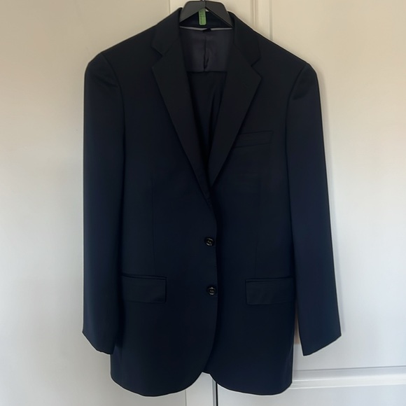 🟣 BOGO! Men's Slim Cut Ludlow Suit in Four Season Wool - Picture 9 of 13